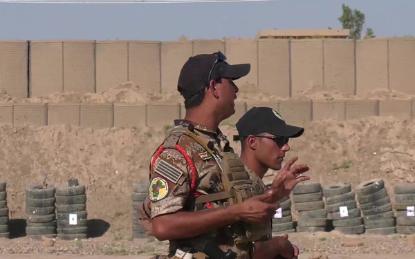 Iraqi Counter-Terrorism Service Members Receive Instruction During Range Operations