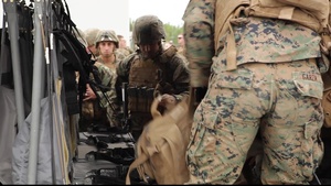 4th Marine Division Super Squad Competitors Participate in Helicopter Load/Offload Practical Application