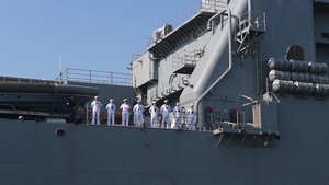 USS Oak Hill Returns to its Homeport
