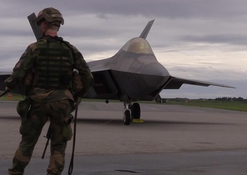 F-22 Raptors and Norwegian F-35s Land in Norway