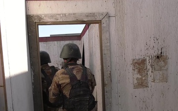 Iraqi Counter-Terrorism Service Conduct Military Operations on Urbanized  Terrain Training