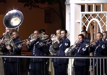 U.S. Air Force Band - 2017 Holiday Flash Mob at Gaylord National