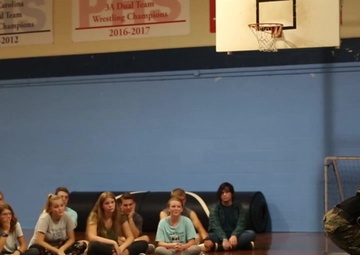 Marines demonstrate MCMAP to Charlotte high school students