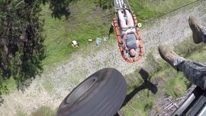 New York Army National Guard Soldiers from Company C 1st Battalion 171 GSAB Conduct Rescues in North Carolina