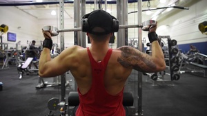 Airmen Train for the MaxFit Classic (Stringer)