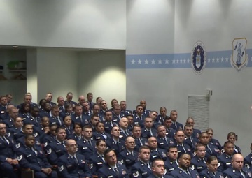 CMSgt Darin Mauzy Speaks at the NCOA Graduation
