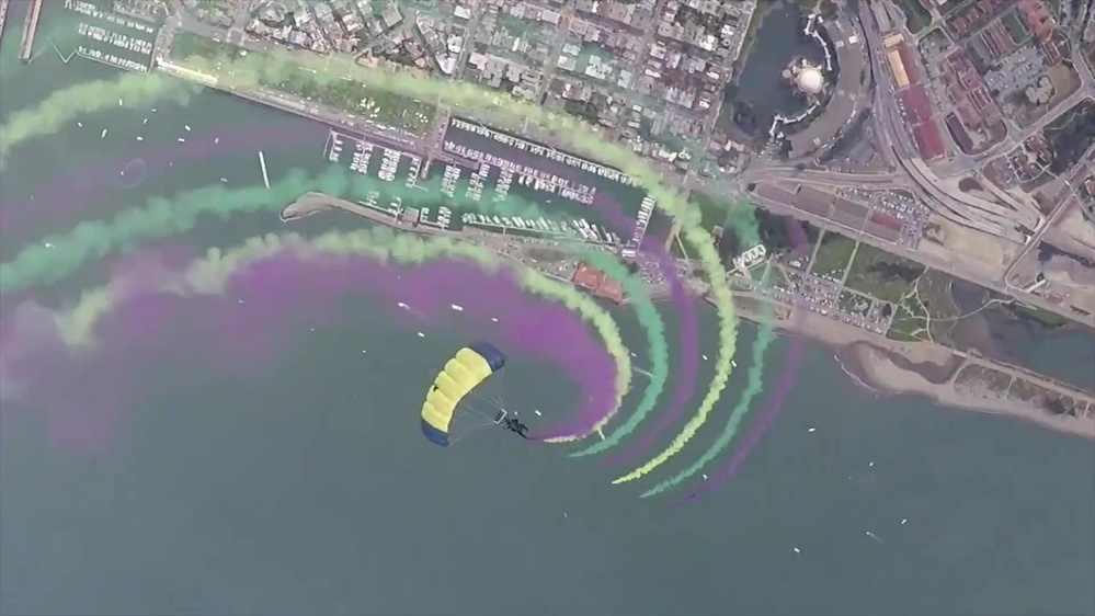 DVIDS Video U.S. Navy Parachute Team Perform at San Francisco Fleet Week