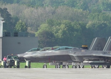 Aircraft Use Wright-Patterson AFB As Safe Haven