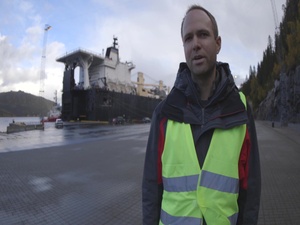 U.S. Marines and Norwegian Service Members Unload the USNS 1st Lt. Baldomero Lopez