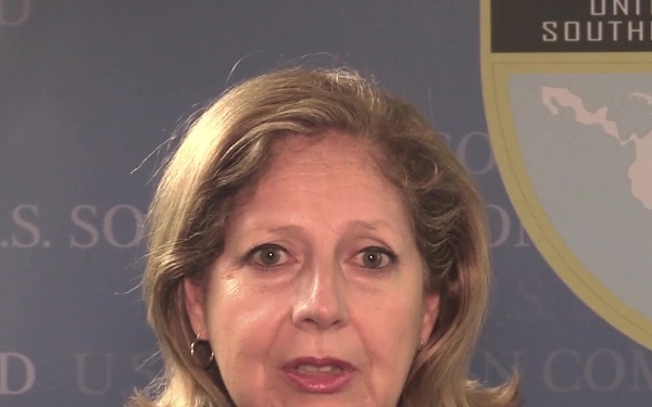 SOUTHCOM leader speaks to Ecuador about USNS Comfort mission (SPANISH)