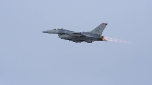 F-16 Takes off during Trident Juncture 2018  (slow motion)
