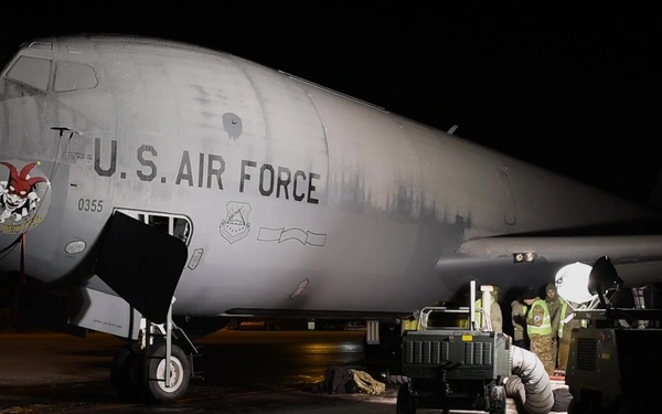 Maintainers keep aircraft mission ready during Trident Juncture 18