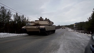 2nd Tank Battalion move toward Folldal