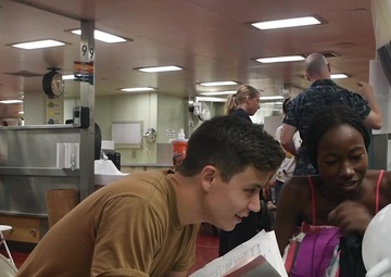 Canadian Forces Aboard USNS Comfort Support Enduring Promise