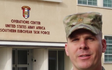 Maj. Daniel Wood sends holiday greeting to family in Texas