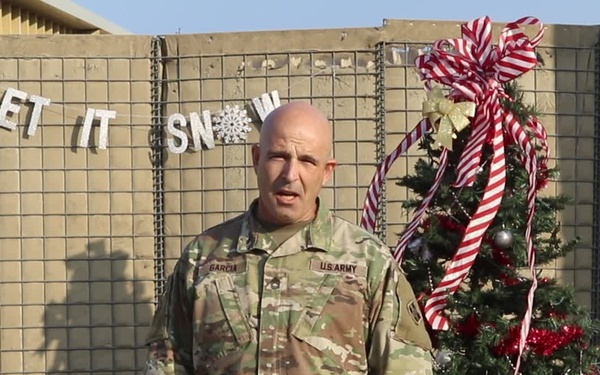 Holiday Greetings - Sgt. 1st Class Michael Garcia (spanish)