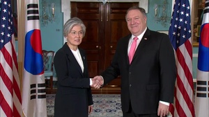 Secretary of State Pompeo camera spray with Republic of Korea Foreign Minister