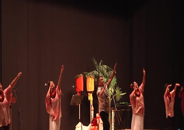 Hawaiian performers put on holiday concert for MCAS Iwakuni (Package/Pkg)