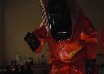 15th Civil Support Team VTNG conducts "clandestine lab" investigation training.