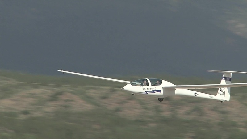 TG-16A Glider Take off 2