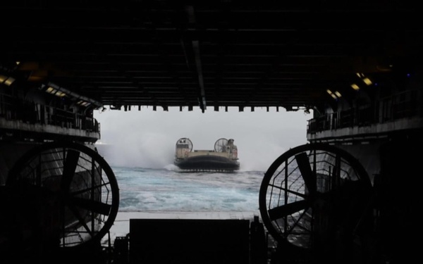 LCAC Enters Welldeck