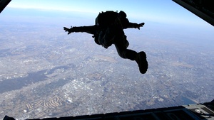 3rd Recon Bn's Yokota Para Operations B-roll