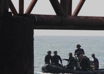 Cobra Gold 19: U.S. and Royal Thai Navy EOD Sailors defuse bombs and build bonds B-roll