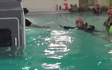 24 MEU completes underwater egress training
