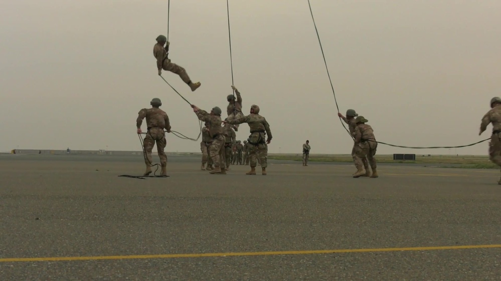 DVIDS - Video - B-Roll Air Assault Helo Rappelling