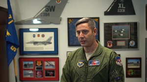 Vance Implements First Sergeant with Student Pilots