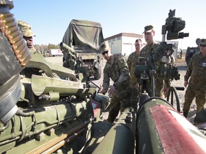 Dynamic Front 19 Static Display
