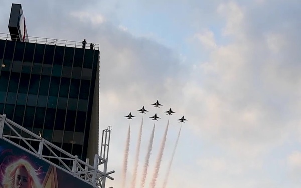Thunderbirds Flyover Captain Marvel Premiere