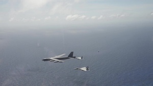 Formation Flight Demonstrates Air Power in Pacific