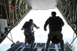 815th Airlift Squadron, Flying Jennies