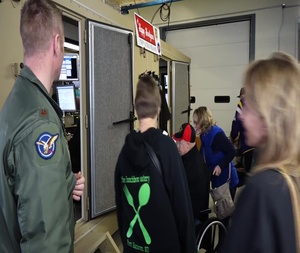 119th Wing Welcomes North Dakota State Veterans Home Residents