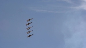 Air Force Thunderbirds Slow Motion