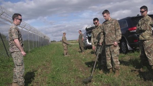 EOD Marines share subject matter expertise with U.S. Army counterparts