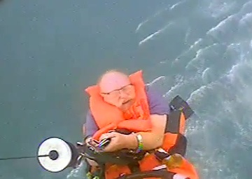 Coast Guard rescues 2 from vessel taking on water near Año Nuevo Island