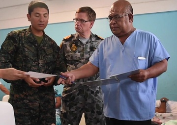 Pacific Partnership Works Side-By-Side with Chuukese Nurses