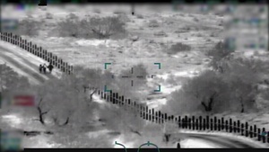 Armed Escorts Drop Off Migrants Near Ajo, Arizona