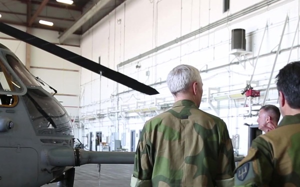 Norwegian Ambassador Kare Aas visits Carolina MAGTF