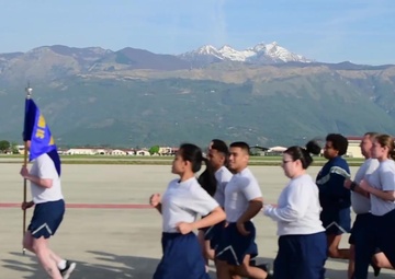 31 FW Run the Runway