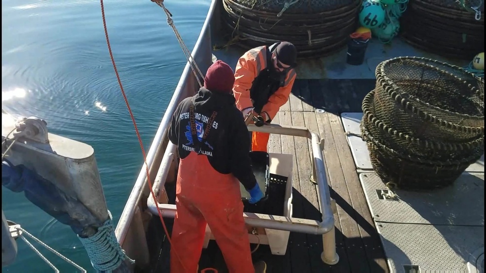 DVIDS - Video - Corps employee develops new underwater camera system