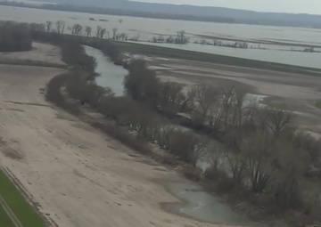 Aerial view near Levee L575 at 2011 setback, Apr. 15, 2019