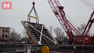 Black Rock Lock West Gate Lift