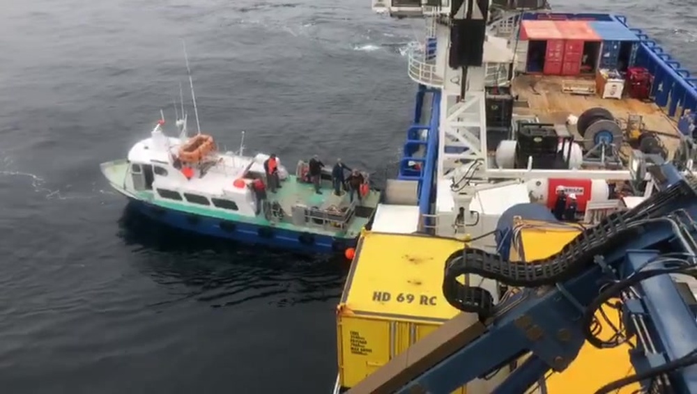 Dvids Video Coast Guard Partner Agencies Assess Coimbra Wreck 2065