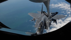 100th Air Refueling Wing Refuels F-15E Strike Eagles