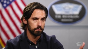 Milo Ventimiglia visits the Pentagon