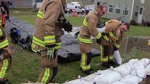 914th ARW Firefighters assist with flooding