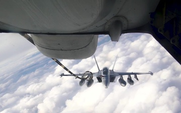 F-18 and B-2 Air Refueling